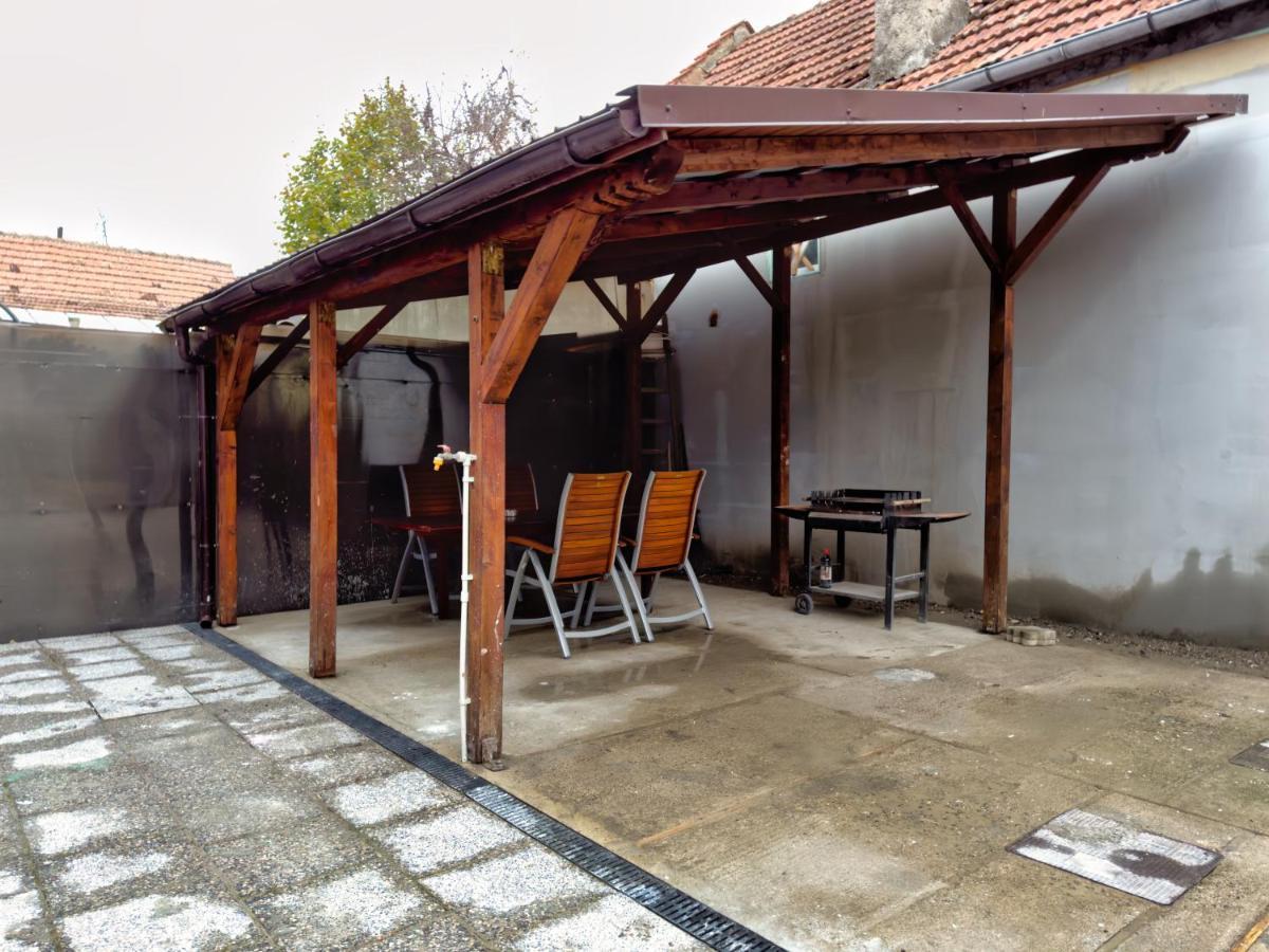 Signal Suites With Garden & Mountain View Brasov Exterior photo